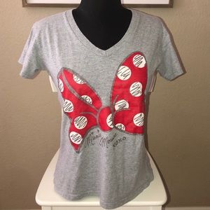 🎉3/$20🎉Disney Blouse Small